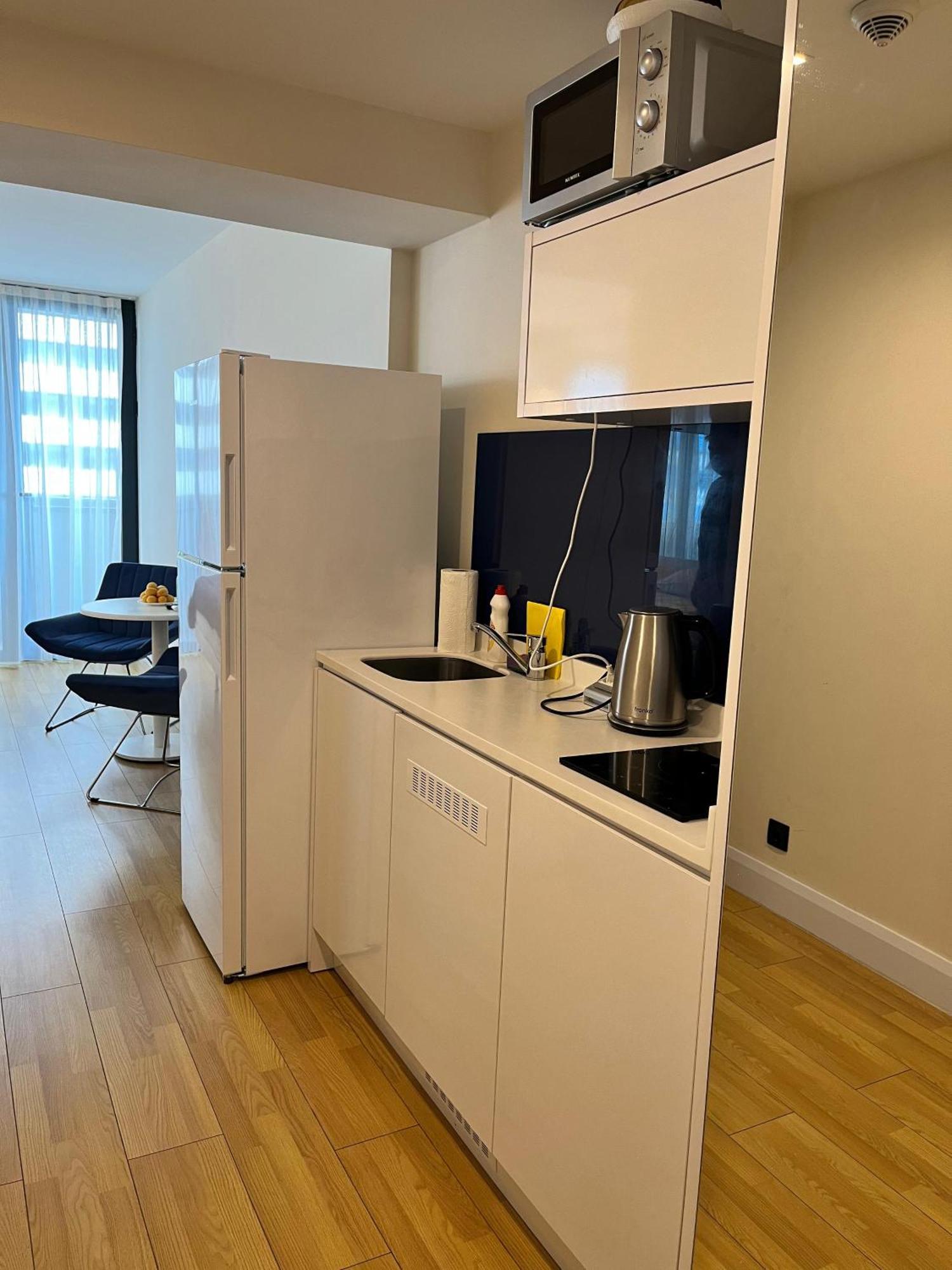 Black Sea Coast Apartment Batumi Bagian luar foto